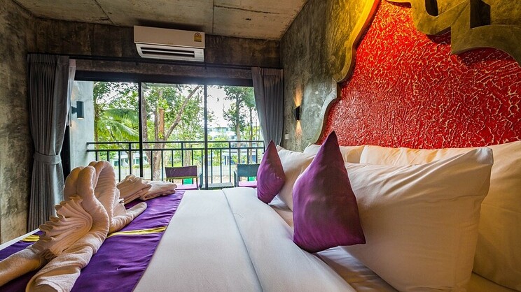 Maneetel Krabi Beachfront